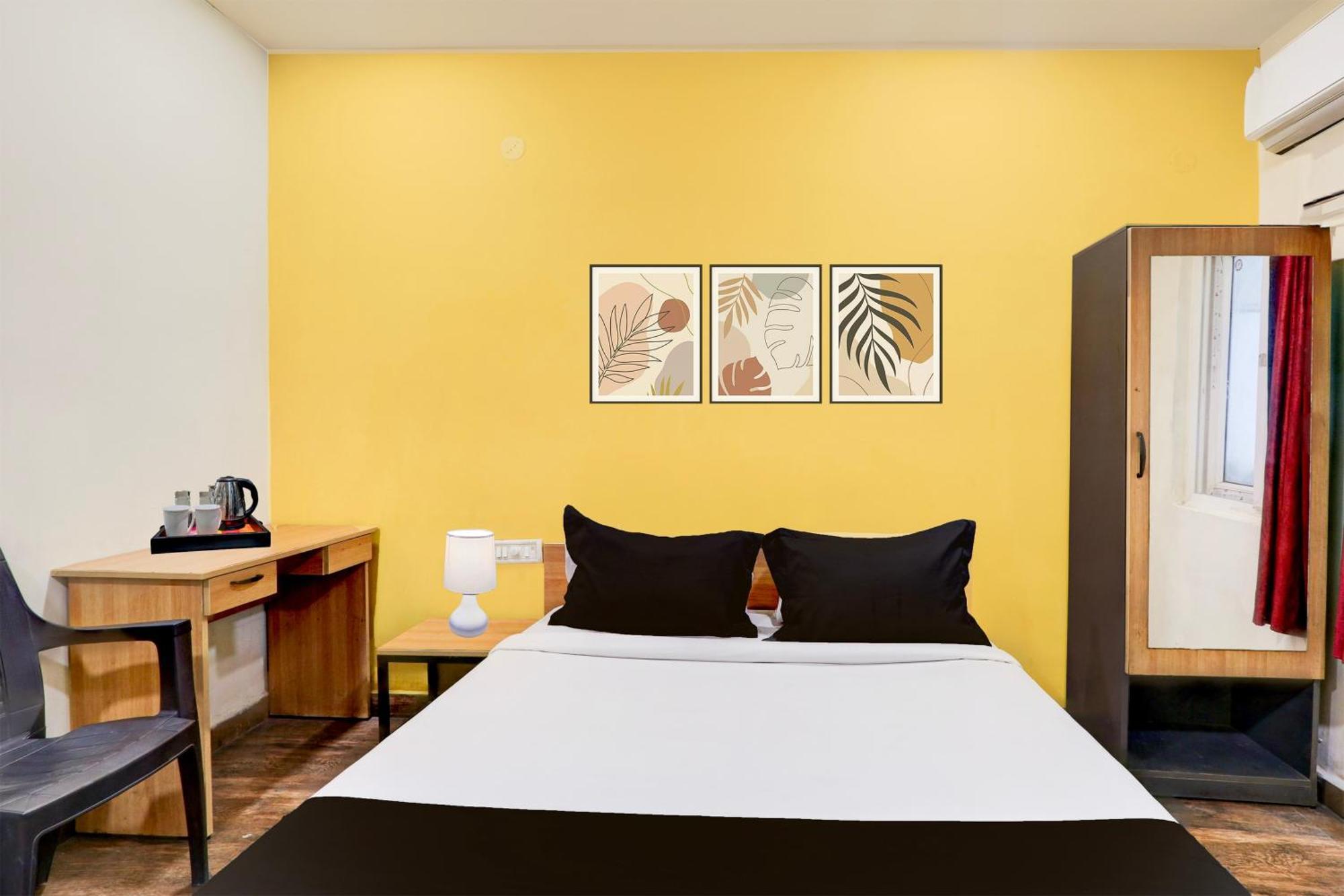 Super Hotel O Medipally Upal Dış mekan fotoğraf